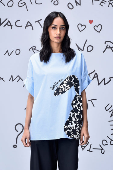 Rabbit Texture Relax Fit Top- Light Blue