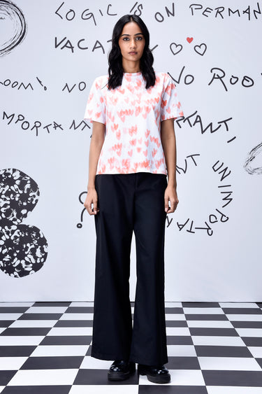 Coral peach cotton t-shirt for women with heart print by Genes Lecoanet Hemant UAE