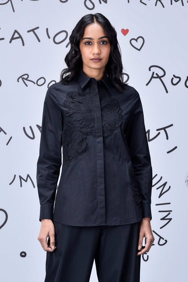Black Giza Cotton Poplin Shirt with Tonal Appliqué Detailing