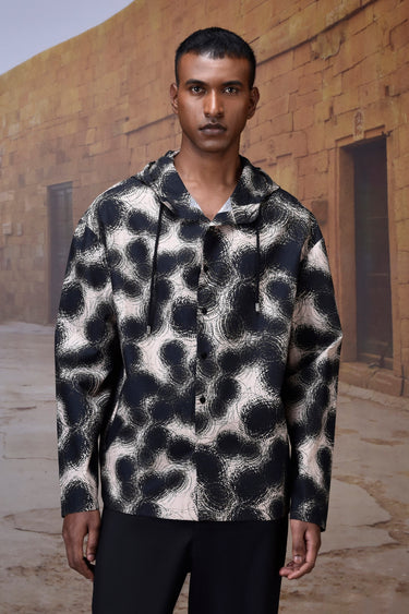 Black Graphic Hood Shirt in Giza Cotton Poplin