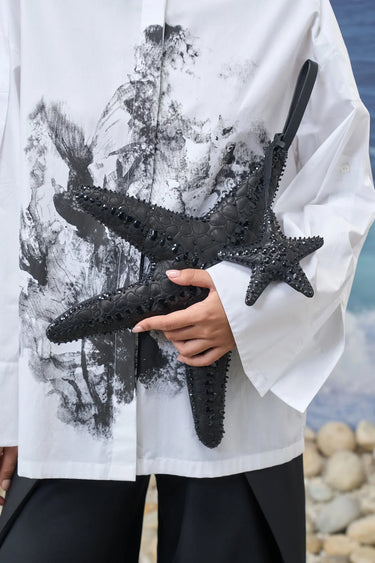 Oversized Shirt in Premium Cotton Poplin with Graphic Print