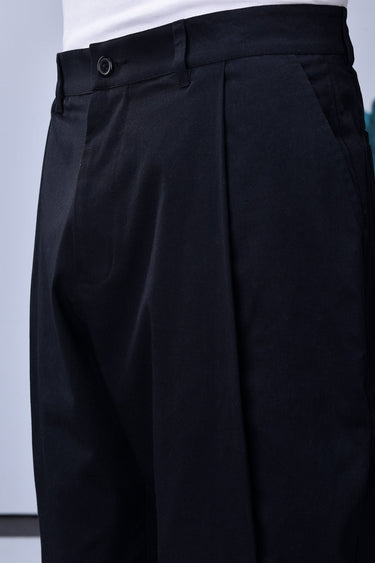 Cotton Twill Carrot Fit Pants-  Black