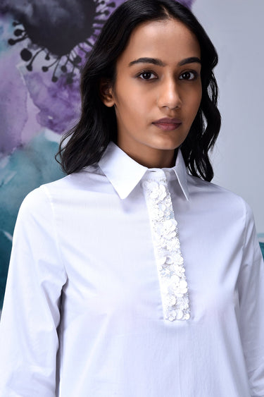 Sequin Placket Relax Fit Dress- White
